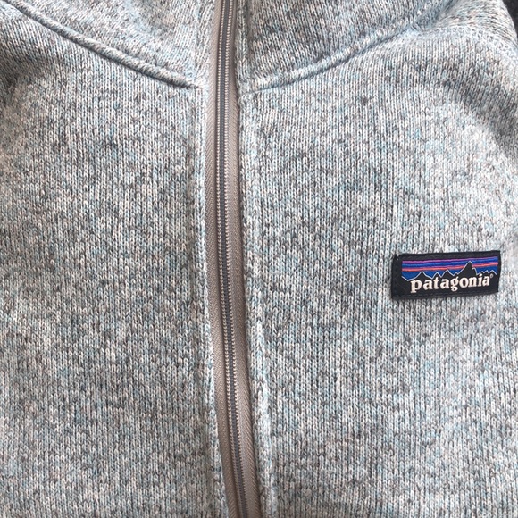 Patagonia 1/4 zip- small - Picture 2 of 6